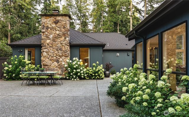 13403 NE 33rd Lane, Bellevue, WA 98005