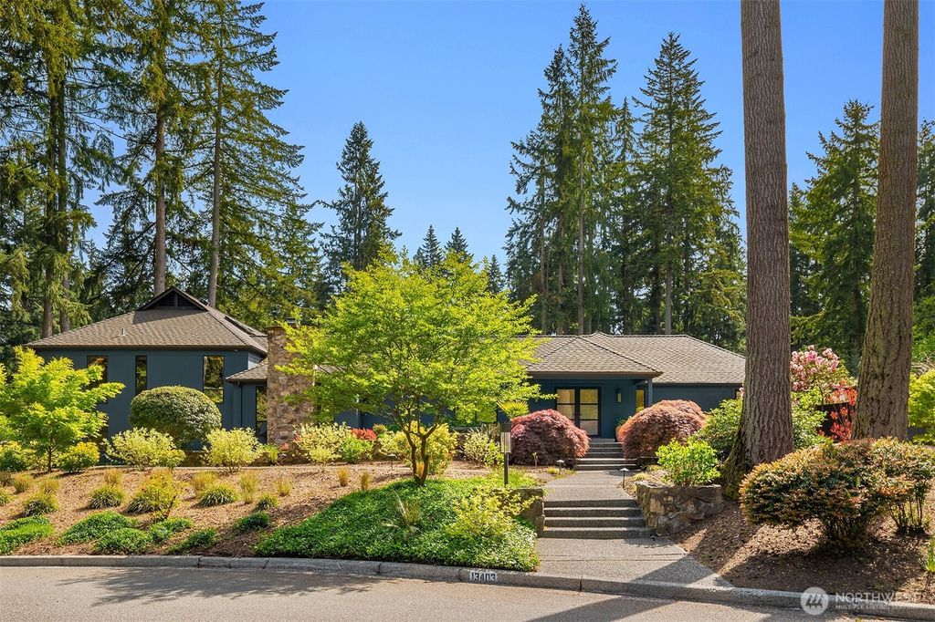 13403 NE 33rd Lane, Bellevue, WA 98005