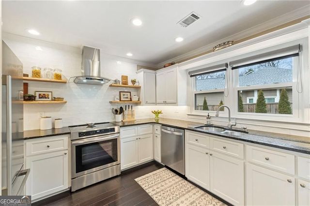 330 Devon Court, Alpharetta, GA 30004