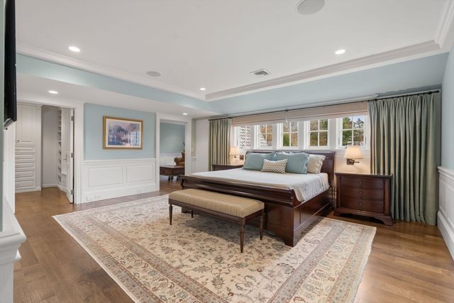 50 Oxbow Rd, Needham, MA 02492