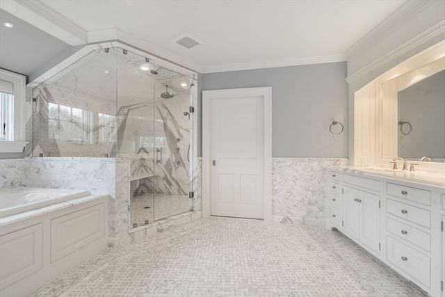50 Oxbow Rd, Needham, MA 02492
