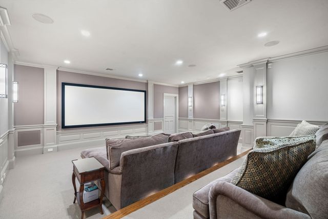 50 Oxbow Rd, Needham, MA 02492