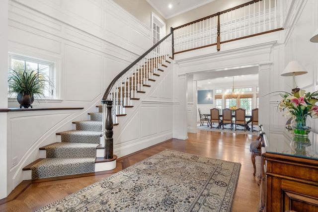 50 Oxbow Rd, Needham, MA 02492