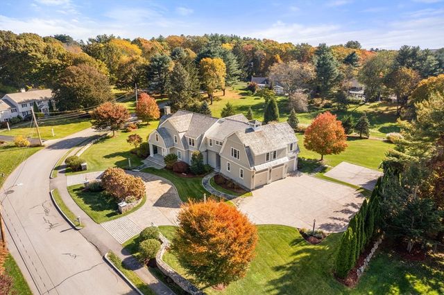 50 Oxbow Rd, Needham, MA 02492