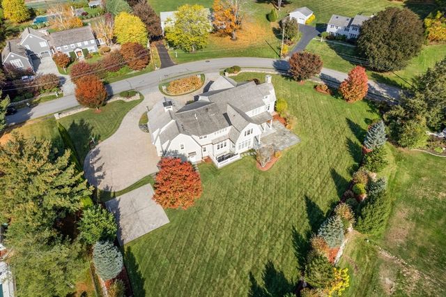 50 Oxbow Rd, Needham, MA 02492