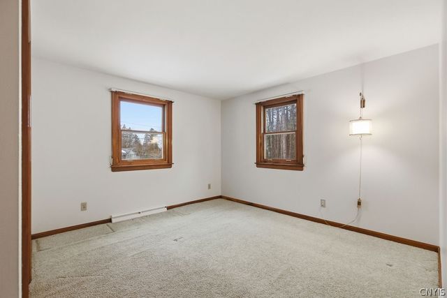 205 Broadmoor Drive, Camillus, NY 13031