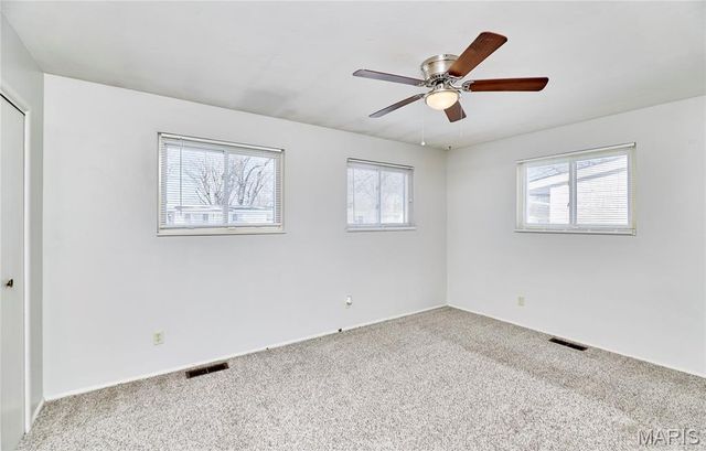 1730 Kay Drive, Florissant, MO 63031