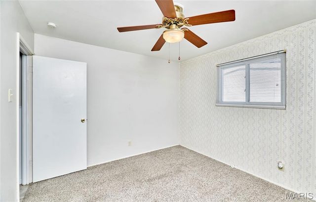 1730 Kay Drive, Florissant, MO 63031