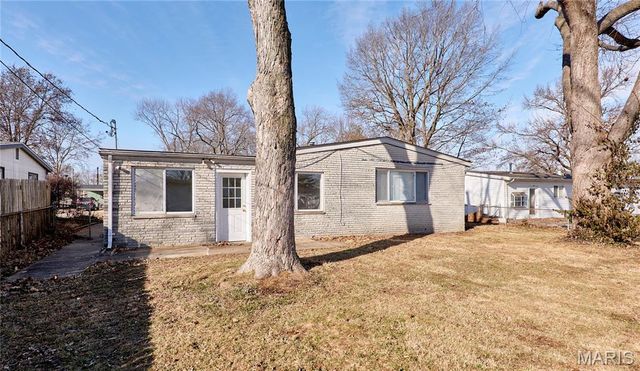 1730 Kay Drive, Florissant, MO 63031