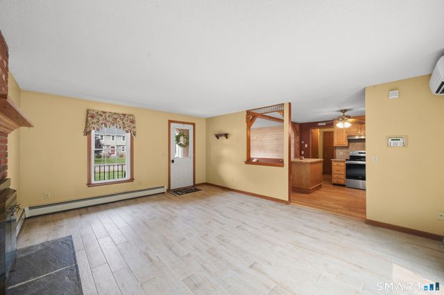 260 Lexington Road, Glastonbury, CT 06033