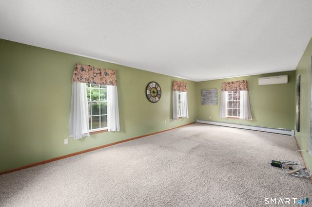 260 Lexington Road, Glastonbury, CT 06033