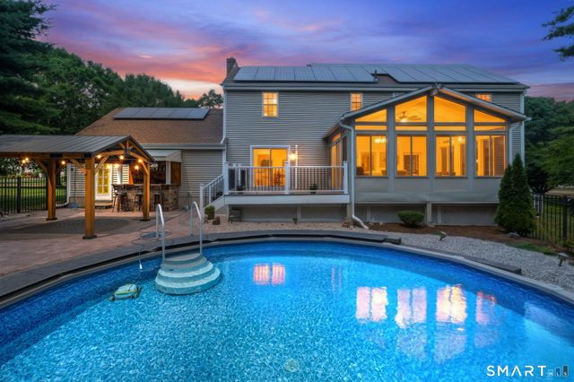 260 Lexington Road, Glastonbury, CT 06033