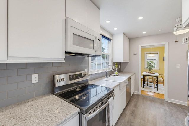 4623 N Idlewild AVENUE, Whitefish Bay, WI 53211