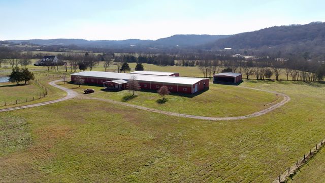 1213 Globe Rd, Lewisburg, TN 37091
