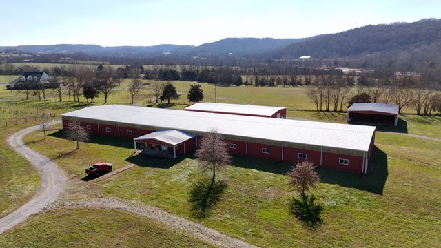 1213 Globe Rd, Lewisburg, TN 37091