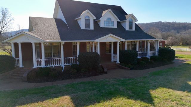 1213 Globe Rd, Lewisburg, TN 37091
