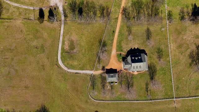 1213 Globe Rd, Lewisburg, TN 37091