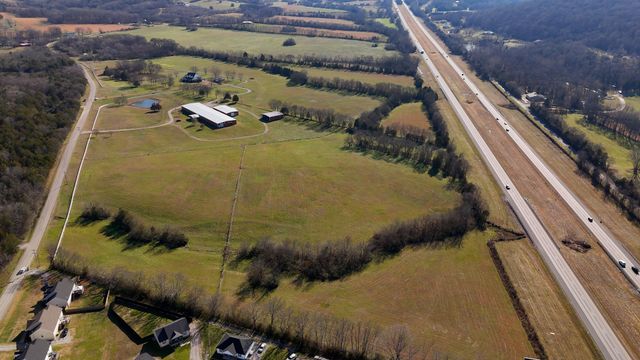 1213 Globe Rd, Lewisburg, TN 37091