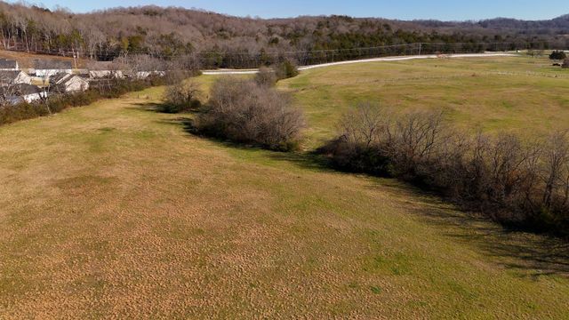 1213 Globe Rd, Lewisburg, TN 37091