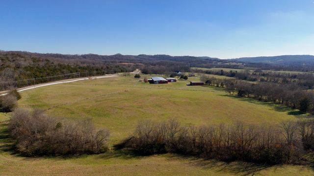 1213 Globe Rd, Lewisburg, TN 37091