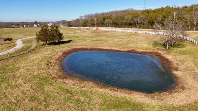 1213 Globe Rd, Lewisburg, TN 37091