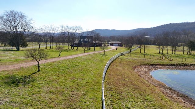 1213 Globe Rd, Lewisburg, TN 37091