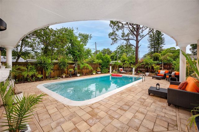 755 43RD STREET N, St Petersburg, FL 33713