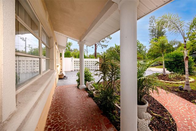 755 43RD STREET N, St Petersburg, FL 33713