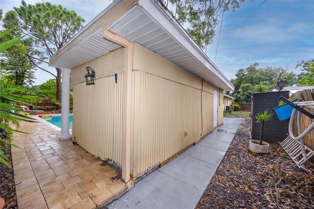 755 43RD STREET N, St Petersburg, FL 33713