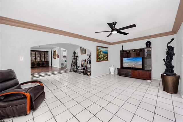 755 43RD STREET N, St Petersburg, FL 33713