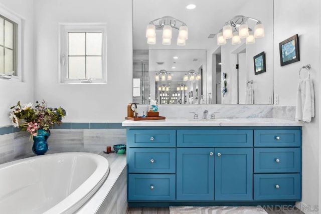 265 Sanford Street, Encinitas, CA 92024