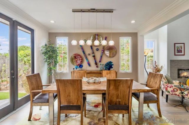 265 Sanford Street, Encinitas, CA 92024