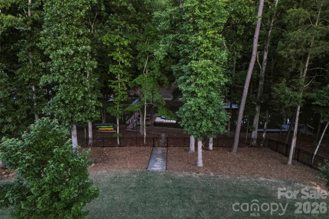 4120 Spring Cove Way, Belmont, NC 28012