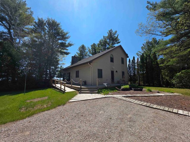 3694 N Us-23, Oscoda, MI 48750