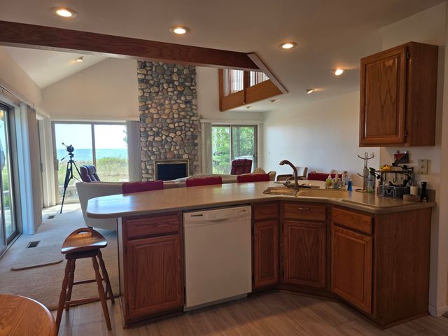 3694 N Us-23, Oscoda, MI 48750