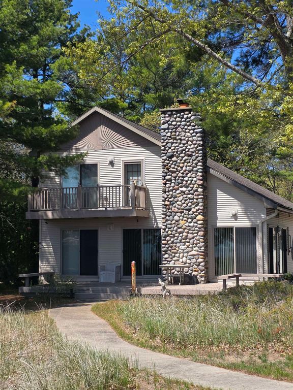 3694 N Us-23, Oscoda, MI 48750