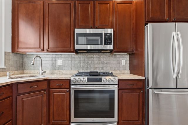 36 Mercer St 1, Boston, MA 02127