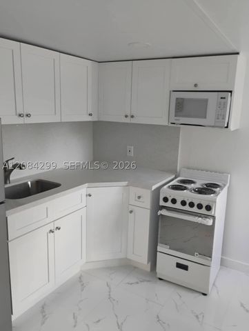 14441 SW 291st St 2, Homestead, FL 33033