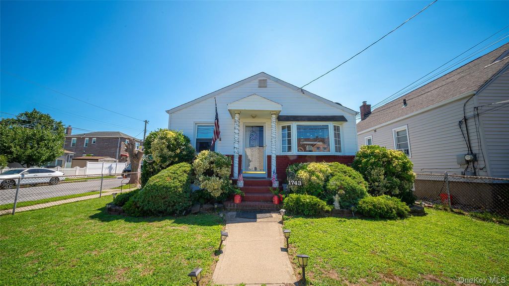 1743 Atherton Avenue, Elmont, NY 11003