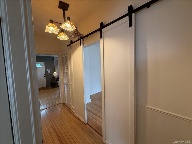 92 Grandview Avenue, White Plains, NY 10605