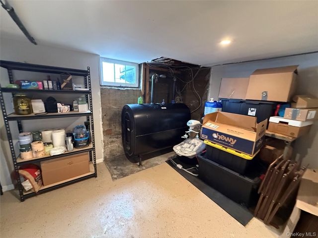 92 Grandview Avenue, White Plains, NY 10605