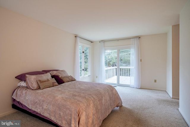 1110 MEWS LN, West Chester, PA 19382