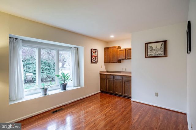 1110 MEWS LN, West Chester, PA 19382