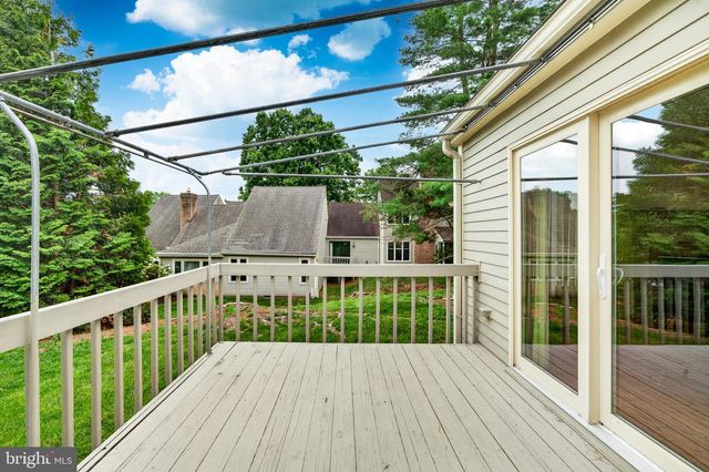 1110 MEWS LN, West Chester, PA 19382