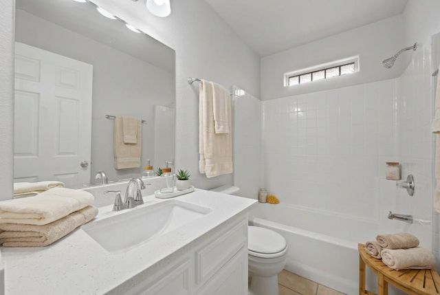 143 Boulder DR, Kingsland, TX 78639