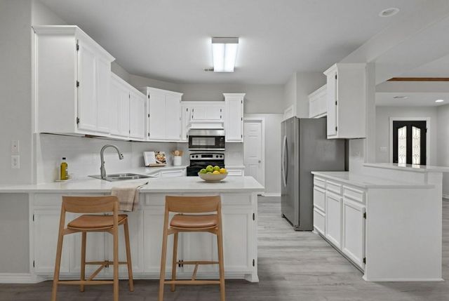 143 Boulder DR, Kingsland, TX 78639