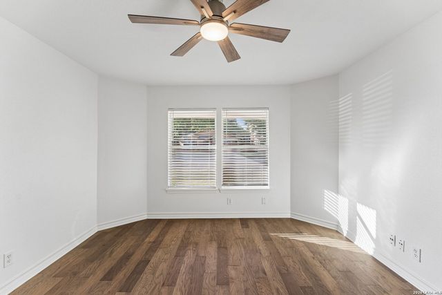 13023 FEATHER RIDGE DR, San Antonio, TX 78233