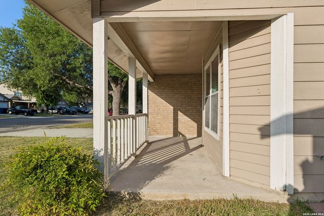 13023 FEATHER RIDGE DR, San Antonio, TX 78233