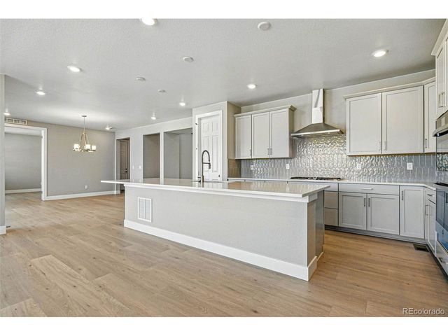 9329 Russell Cir, Arvada, CO 80007