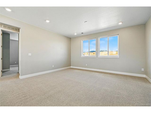 9329 Russell Cir, Arvada, CO 80007